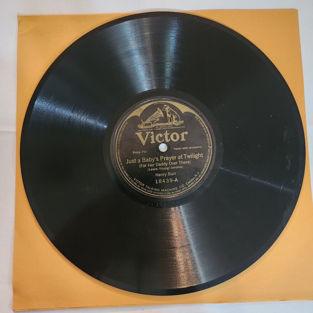 Vintage 78 RPM Victor Record 18439 – Just a Baby’s Prayer at Twilight
